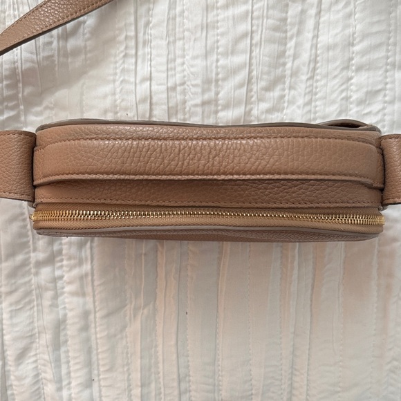 Cuyana Top Handle Leather Crossbody Bag - Picture 9 of 13
